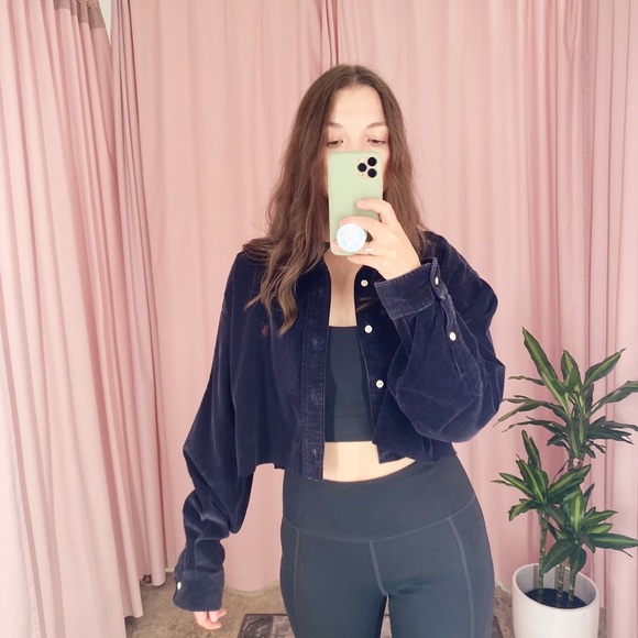 Vintage Tops - 🏷SOLD🏷Vintage Corduroy Cropped Shirt Jacket
